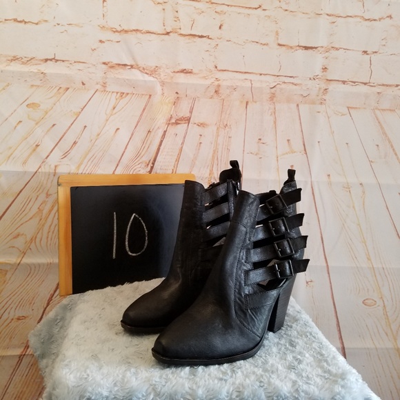 rookie bootie steve madden